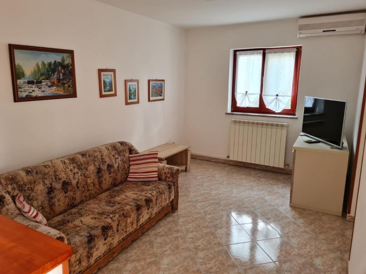 Apartment Ornela أوماغ المظهر الخارجي الصورة